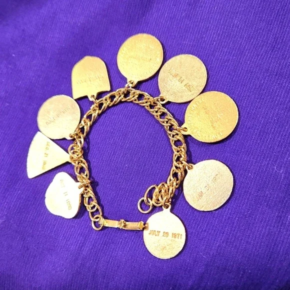 Rare Authentic Vintage NASA Charm Bracelet Apollo Moon Mission Astronauts Names - Picture 6 of 14